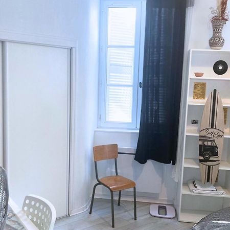 Apartmán Le Petit Nid Douillet De Jeje Bayonne Exteriér fotografie