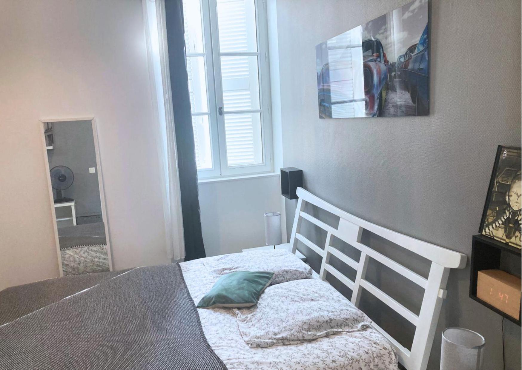 Apartmán Le Petit Nid Douillet De Jeje Bayonne Exteriér fotografie
